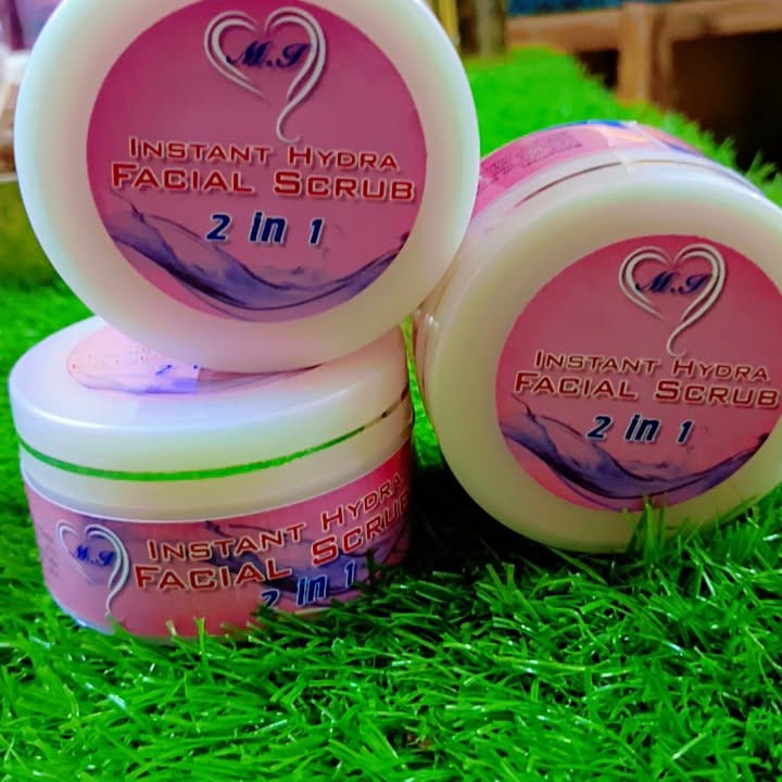 Instant Hydra Facial Scrub